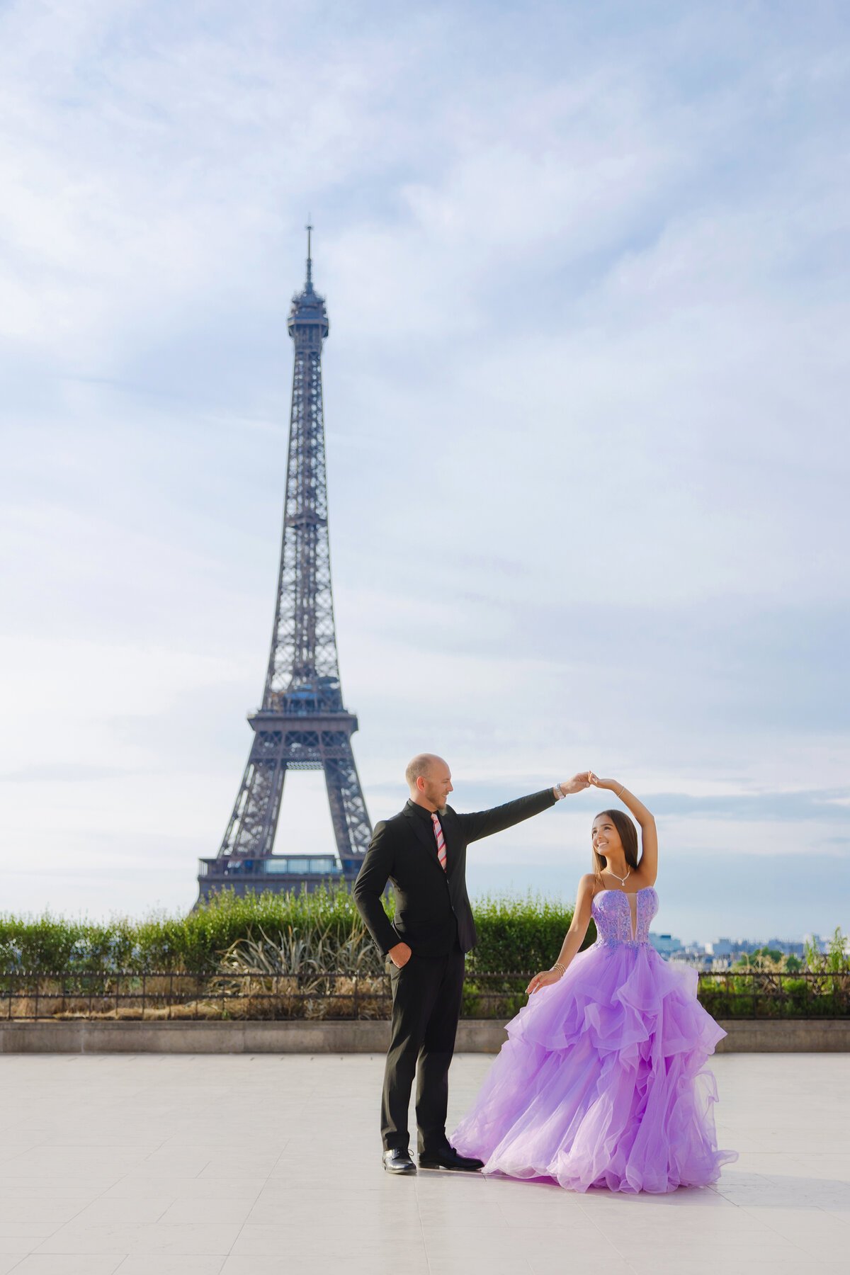 Classic Tulle Dress Photoshoot in Paris